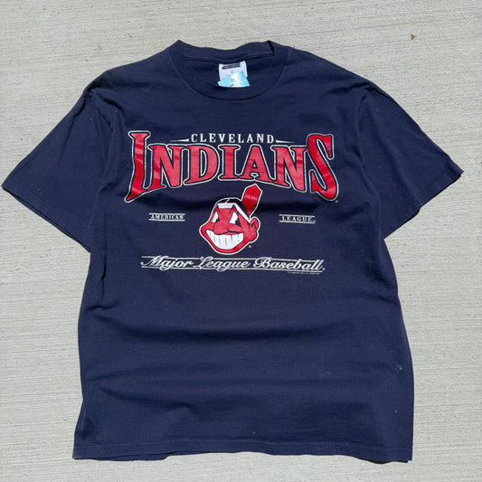 Vintage Clevland Indians Spellout Tee Shirt